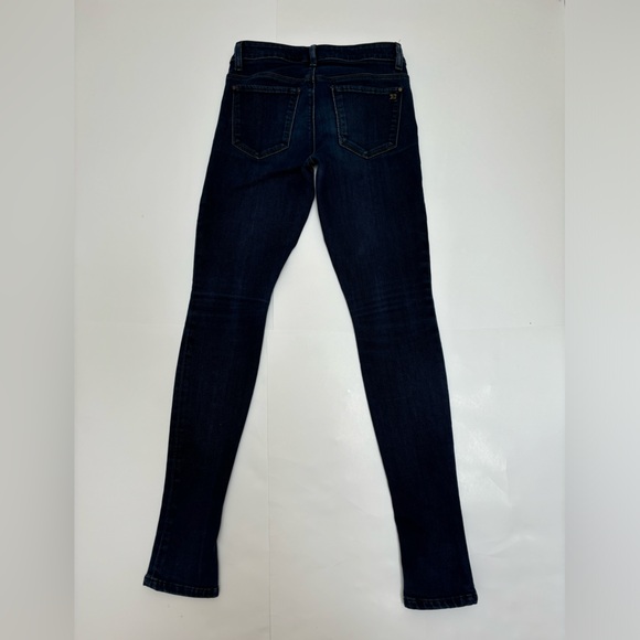 Joe’s Jeans Chelsea dark wash skinny jeans size 26 waist, 31 inseam - Picture 3 of 12